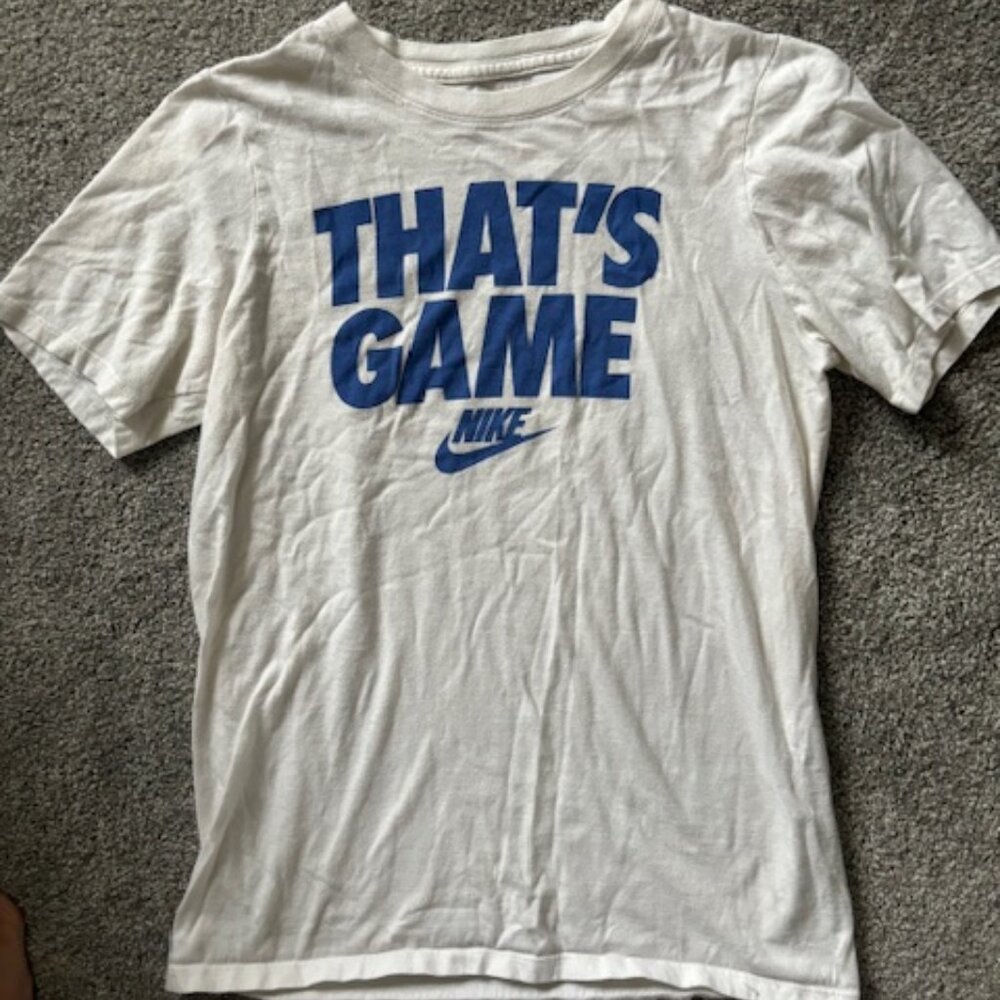 Boys Nike T-Shirt Size L